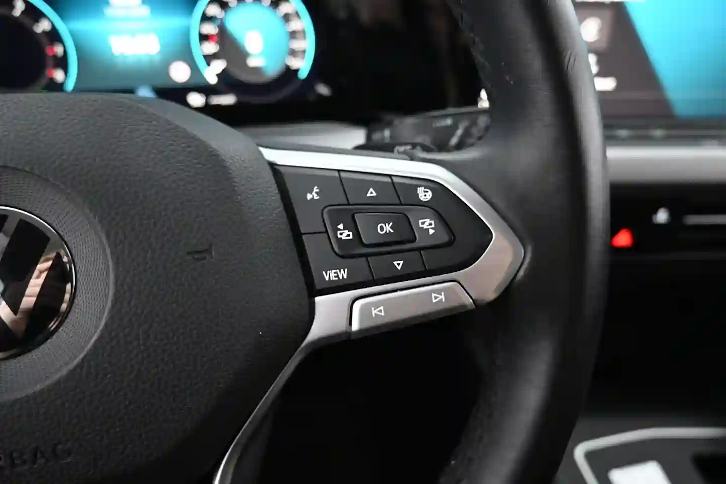 Car Image - 5pmd5VnyFREJ6jNsJHwIBt