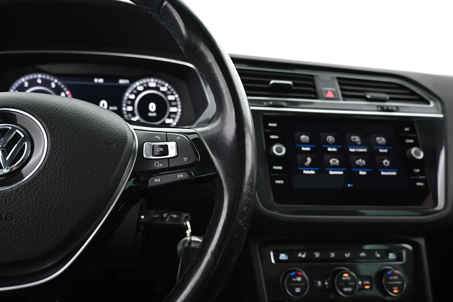 Car Image - 7sNFfPPvEw5ehHgVNhtqXg
