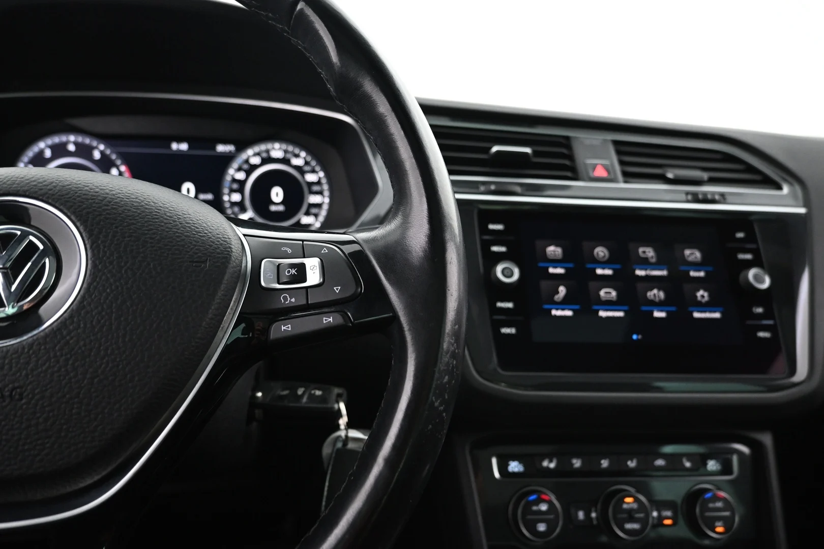 Car Image - 7sNFfPPvEw5ehHgVNhtqXg