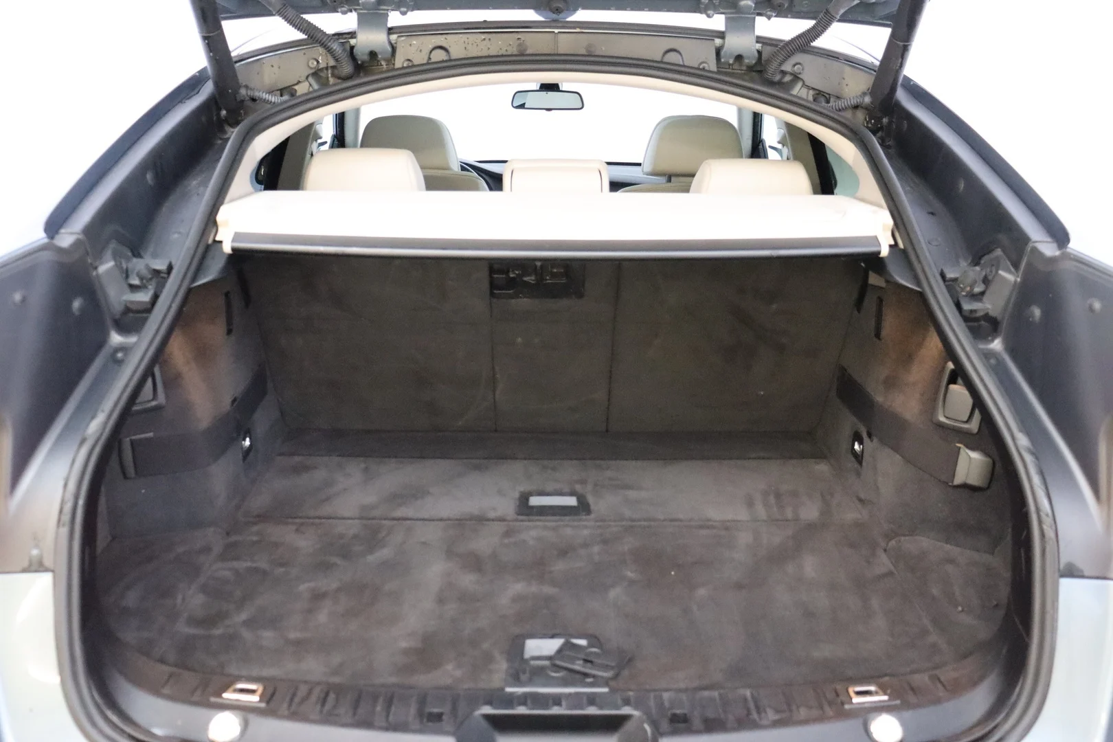 Car Image - 1322HW05baKNdj57idWDoB