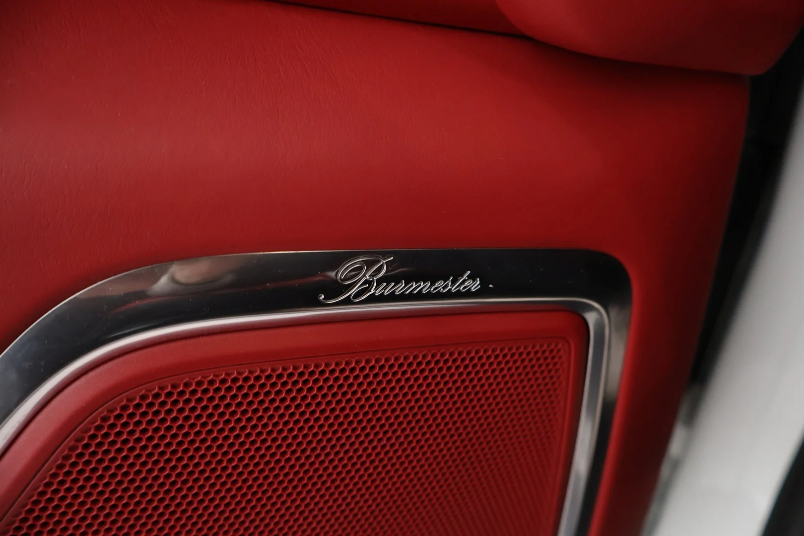 Car Image - 5amvhMTdIWAXPbyhe9Uoik