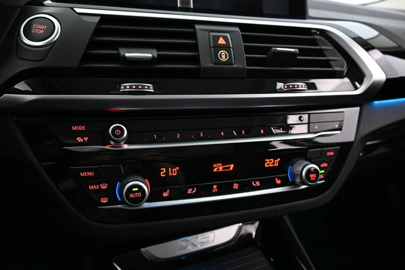 Car Image - 14DpfztxLfZ6IoKAFjaA1A