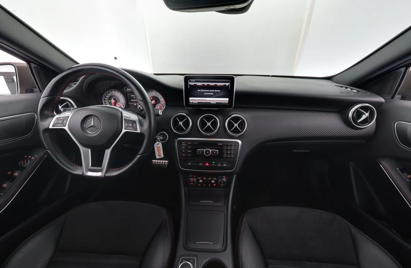Car Image - VmL7blPMwk2ScW4DVkJGO