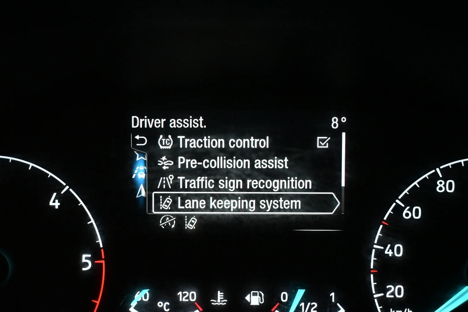 Car Image - 3giTBgWflIJ4Bz04cejvxQ