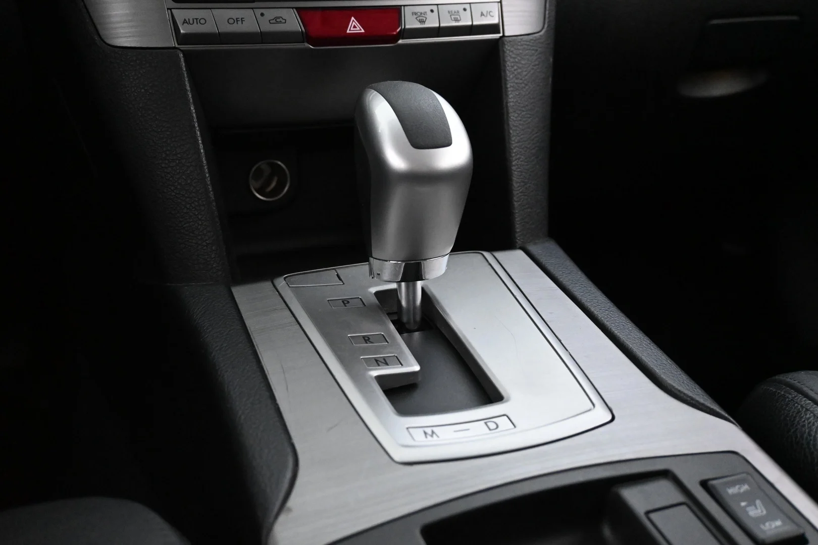 Car Image - 4Ar5bo45WnhzLRV4olH62W