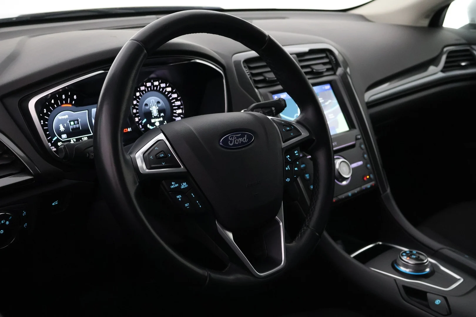 Car Image - 12Vx45mRcql4cX7dihjUG5