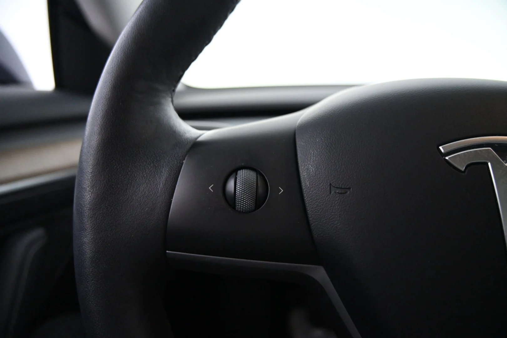 Car Image - 7uVlfYOPZ25nZFZF5Eo6dg