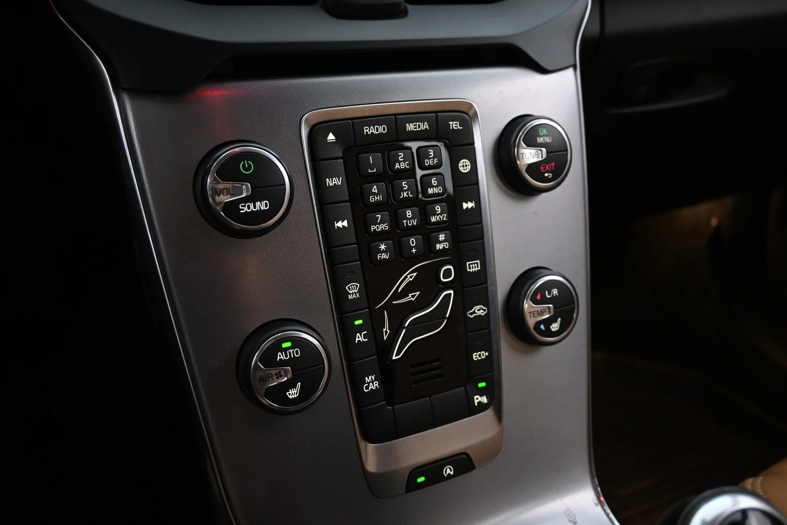 Car Image - 1AVFHJdAd02kDrYJgHkTBz