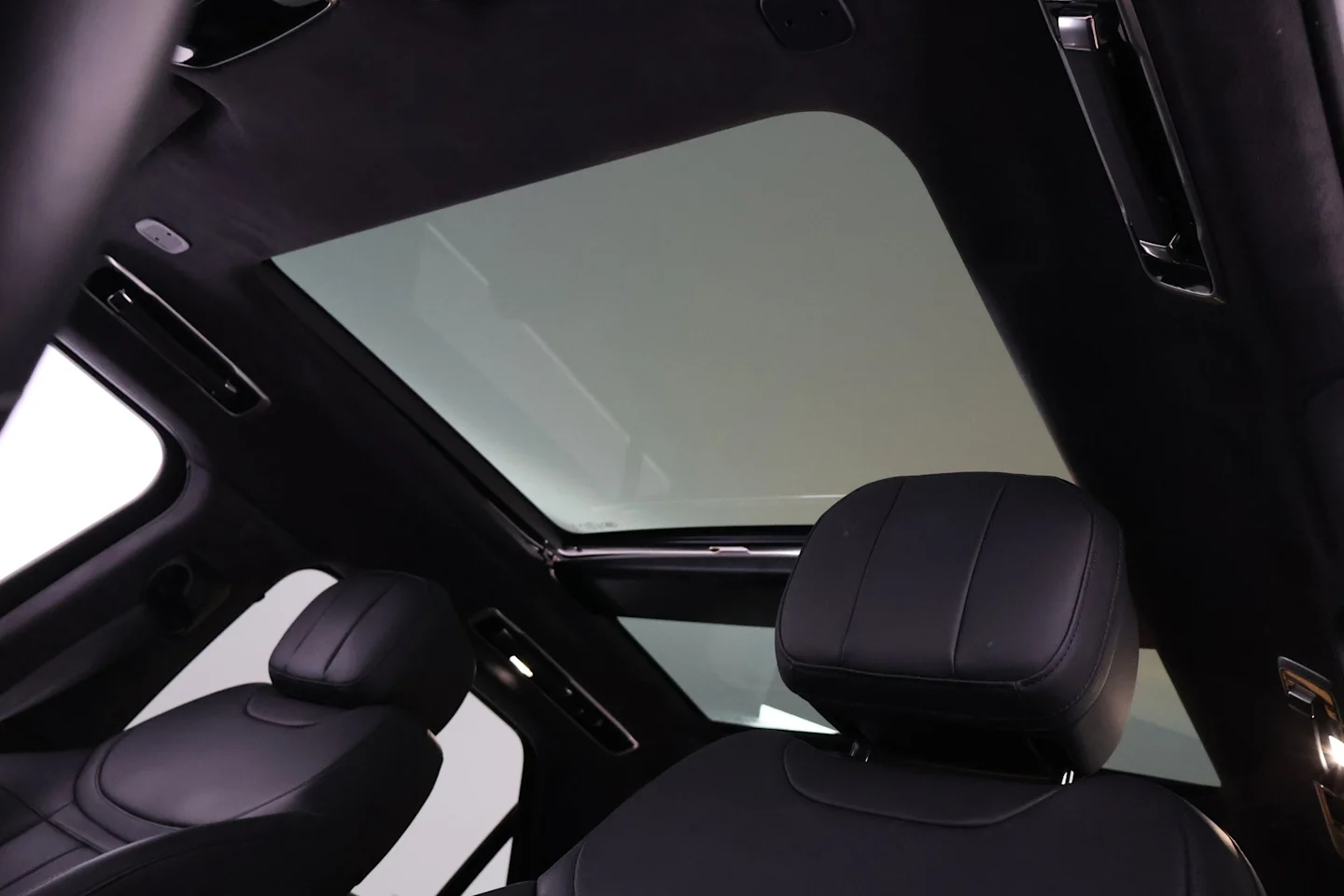 Car Image - 19Gan4MLXFaEvDJtYA6P2A