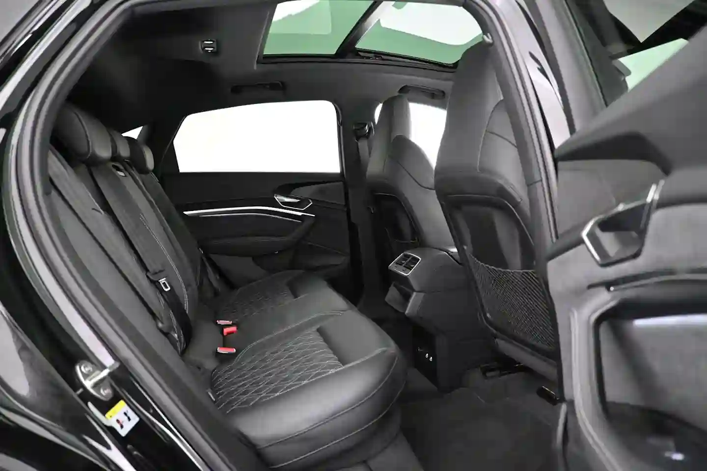 Car Image - 3tzC8X8ytyBBuk49yPc5SG