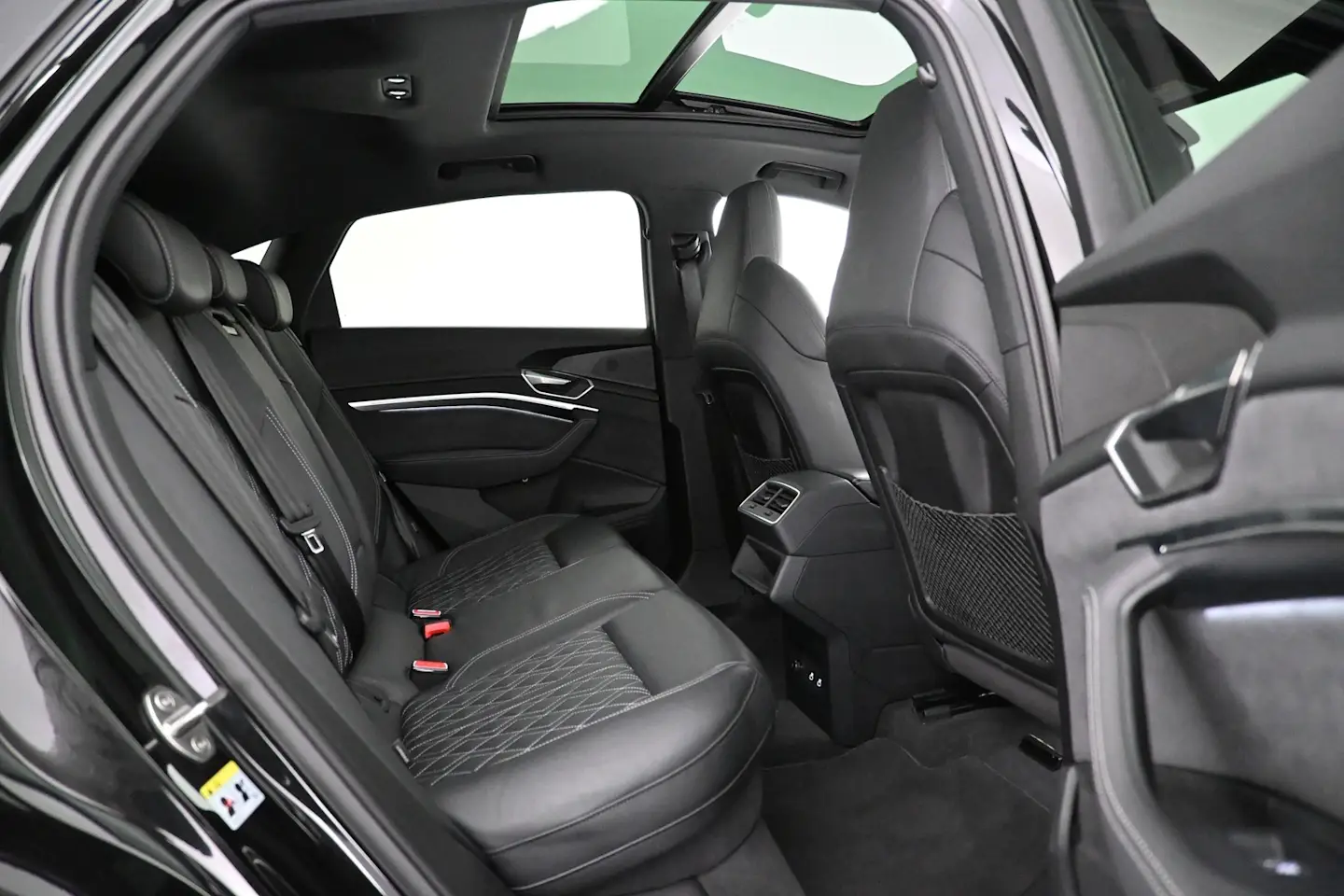 Car Image - 3tzC8X8ytyBBuk49yPc5SG