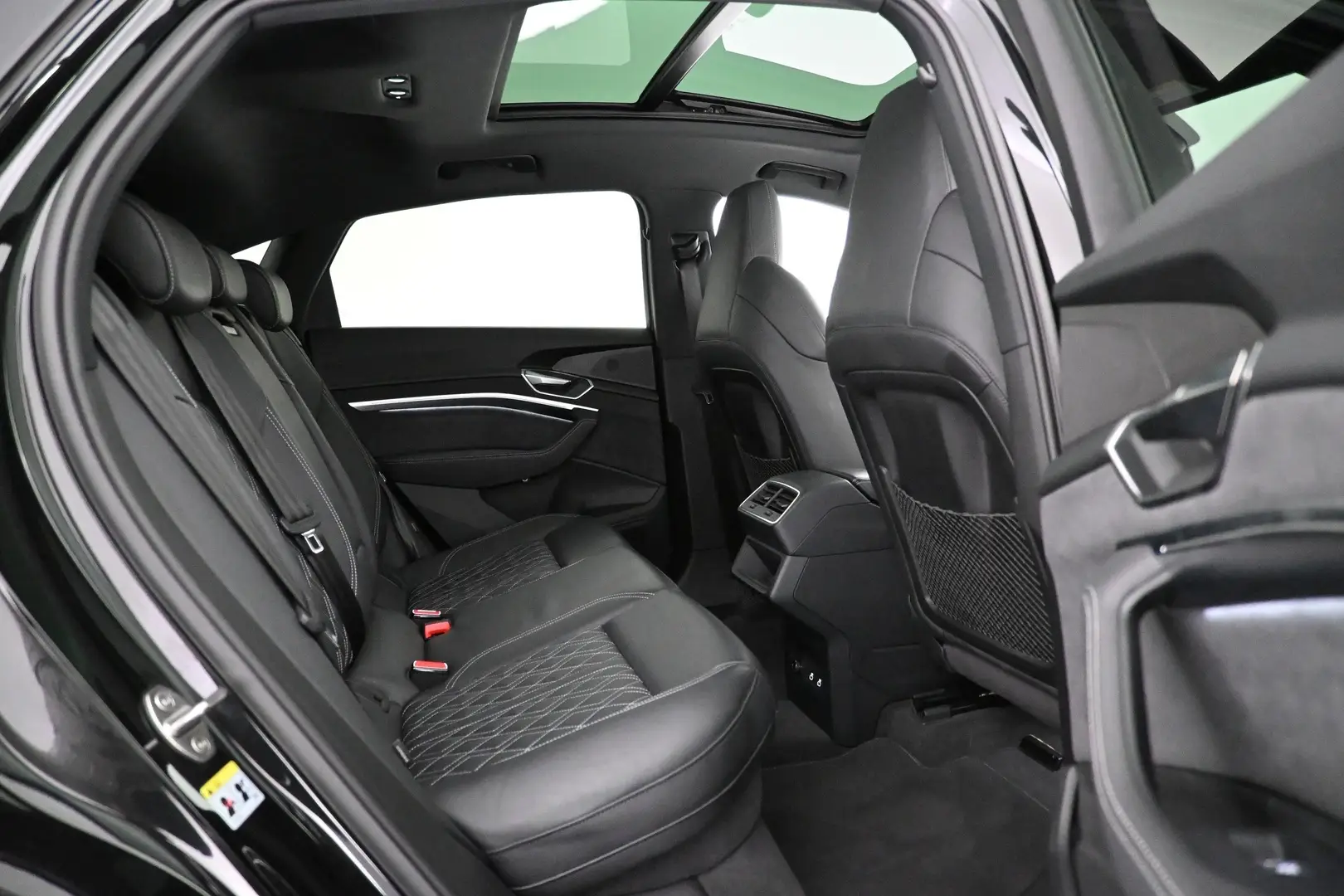 Car Image - 3tzC8X8ytyBBuk49yPc5SG