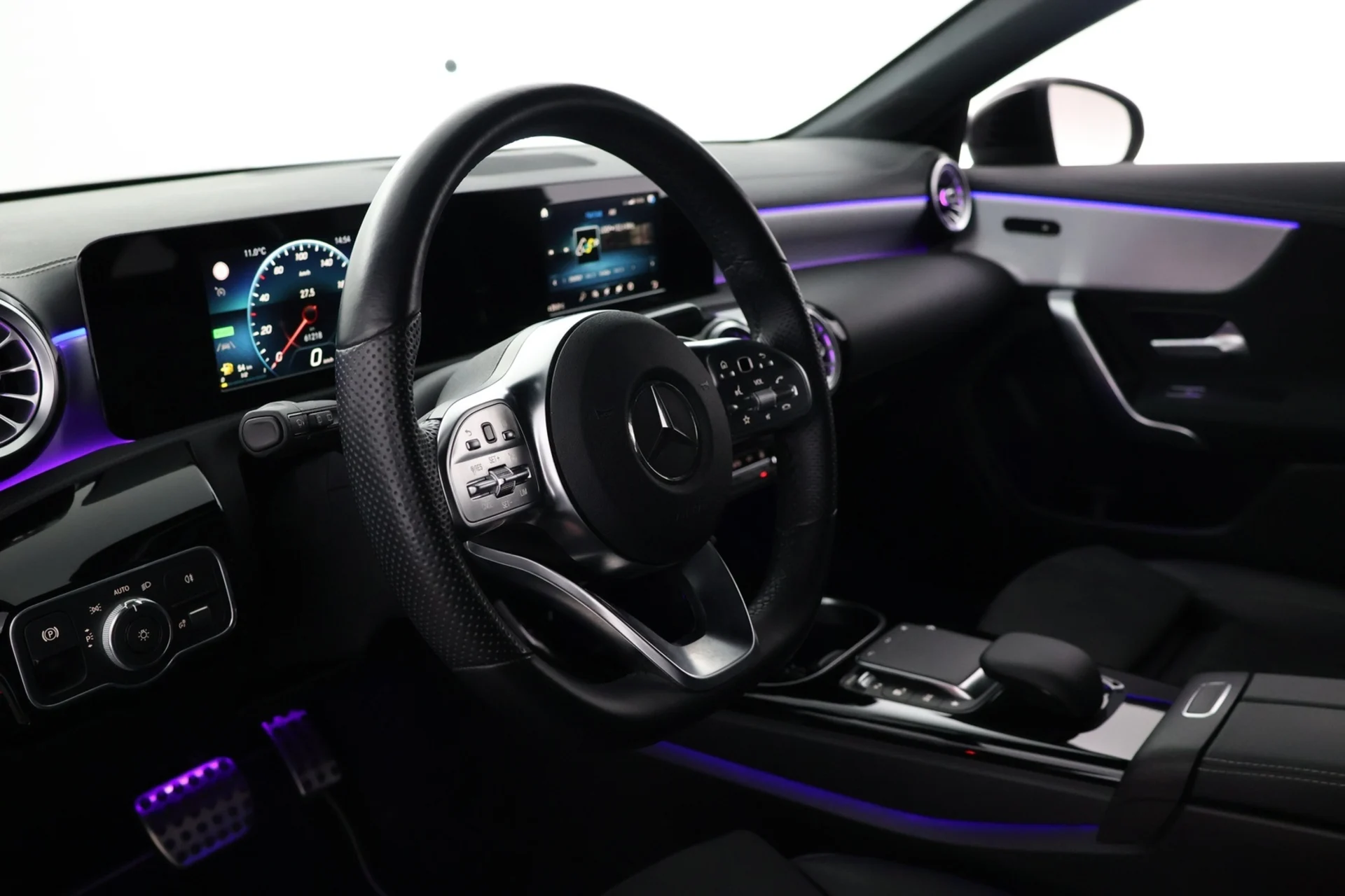 Car Image - 7vDdaeBgGQNoU0sIeI7sam