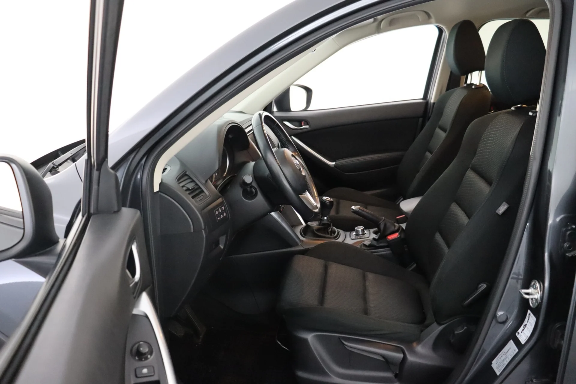 Car Image - 2f9E4gypmXVGtyuYMIAChY