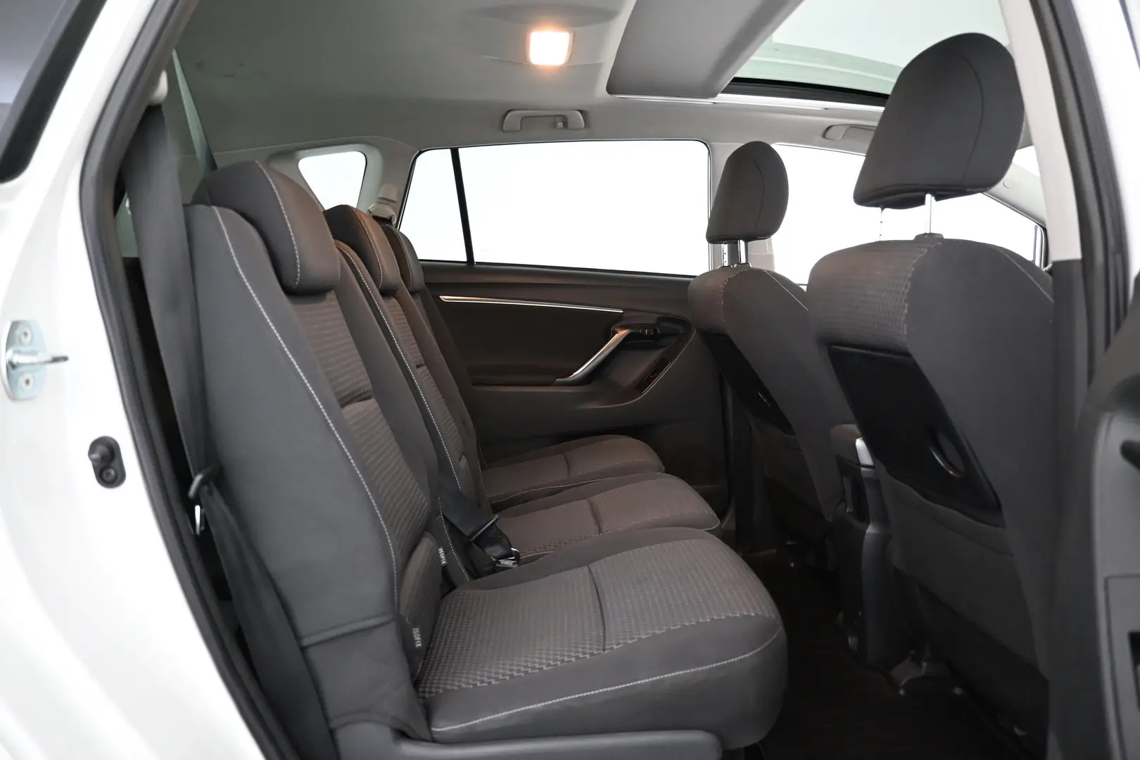 Car Image - 5Uzba2b60jzqvaQuls8FM4