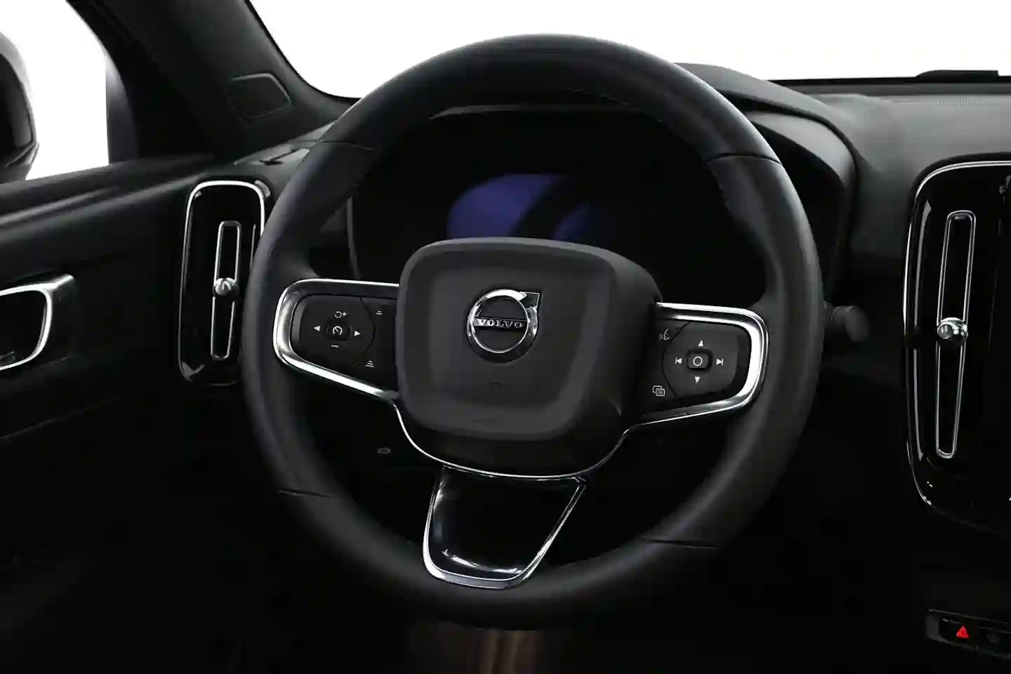 Car Image - 1dgYnHgb5gy42tujaUPzX6
