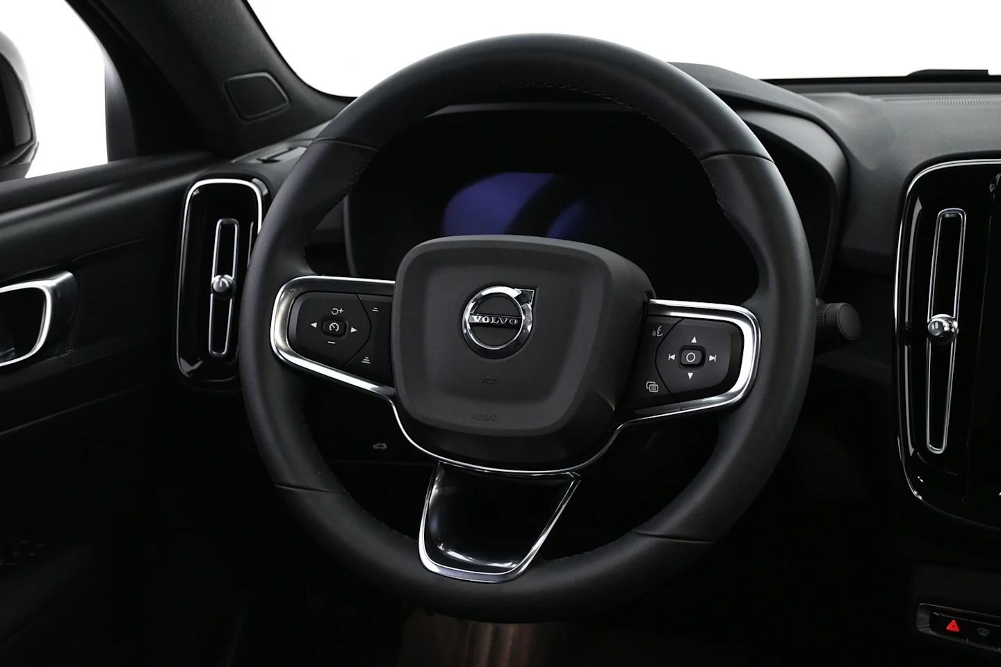 Car Image - 1dgYnHgb5gy42tujaUPzX6