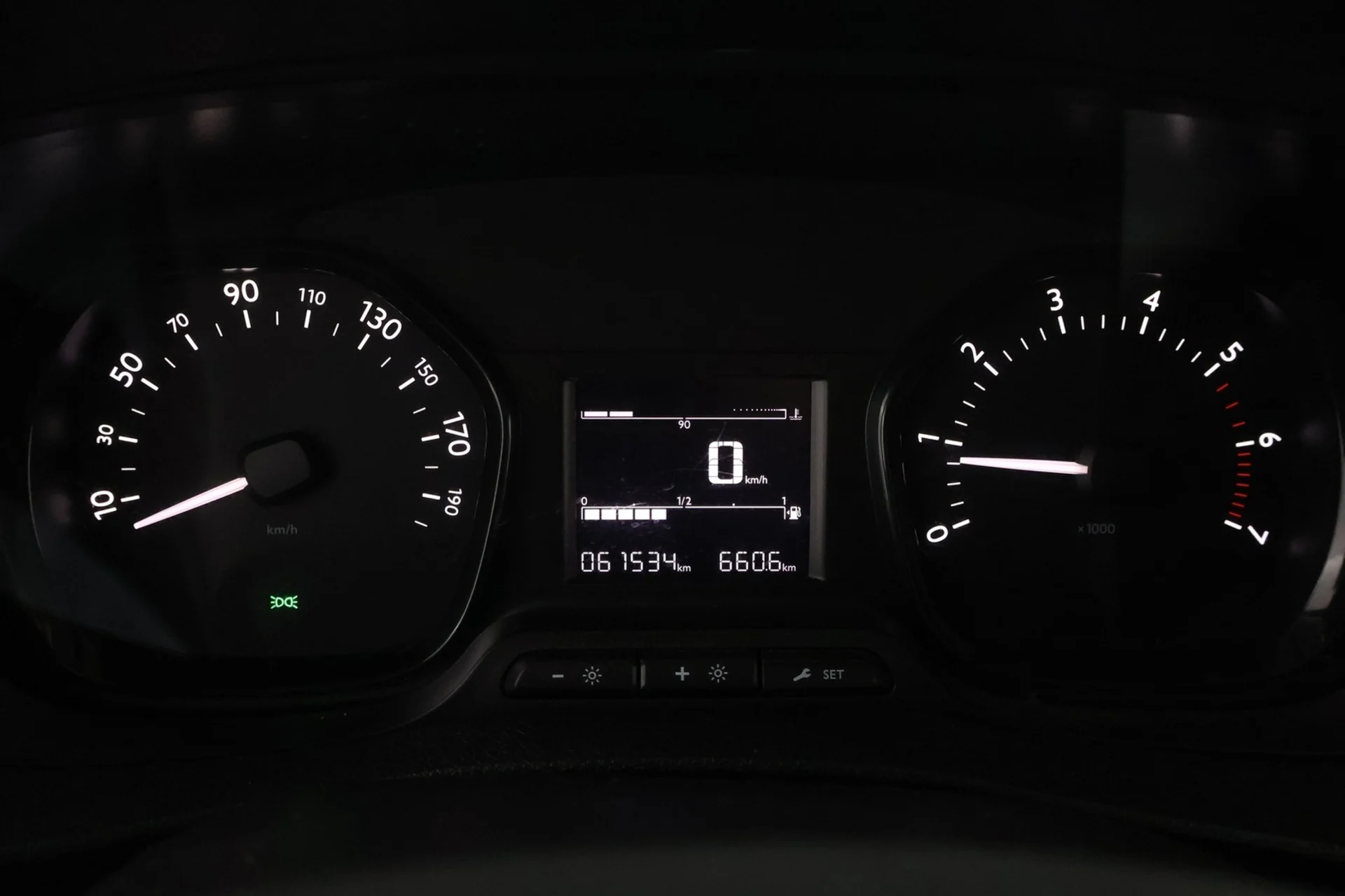 Car Image - 4ZZKWRTVqbOfCGkwo4kORN