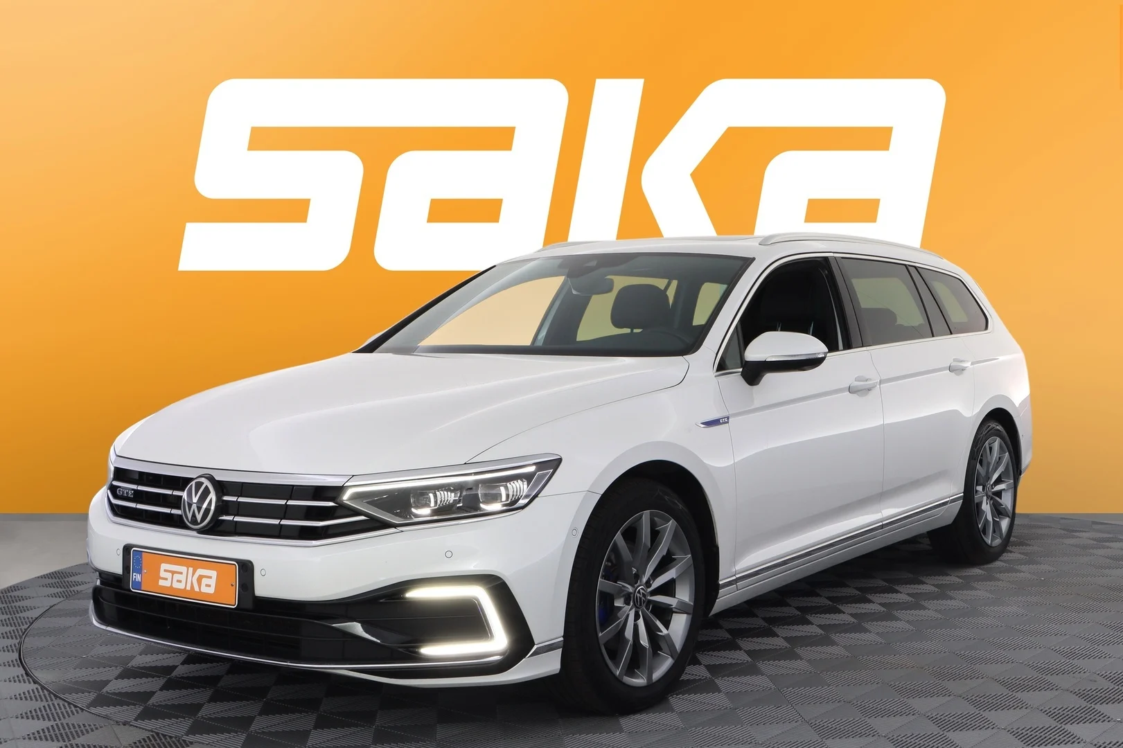 Car Image - 7Dlrm9B6xt6XNtJbBTeuEt