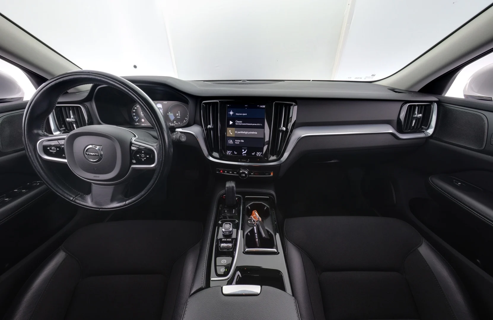 Car Image - 3Z2j8Vys54YQtg7iP6NgxU