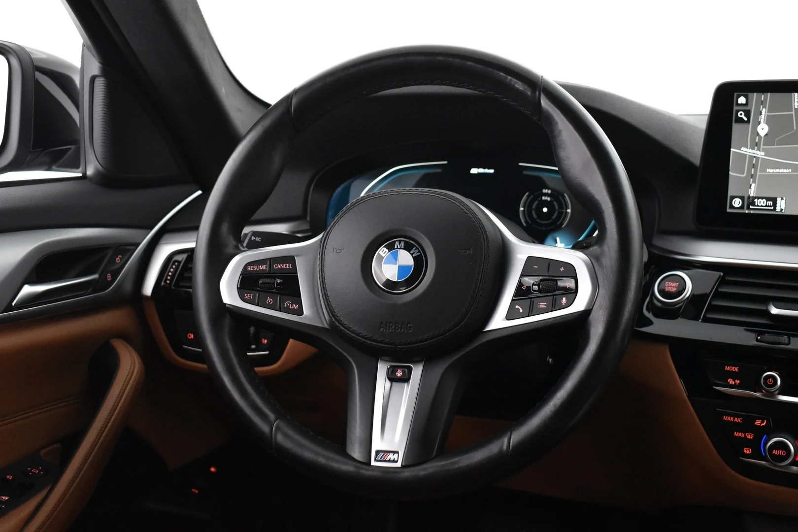 Car Image - 4GJHEKJGbCQ1b1amxKUX1y