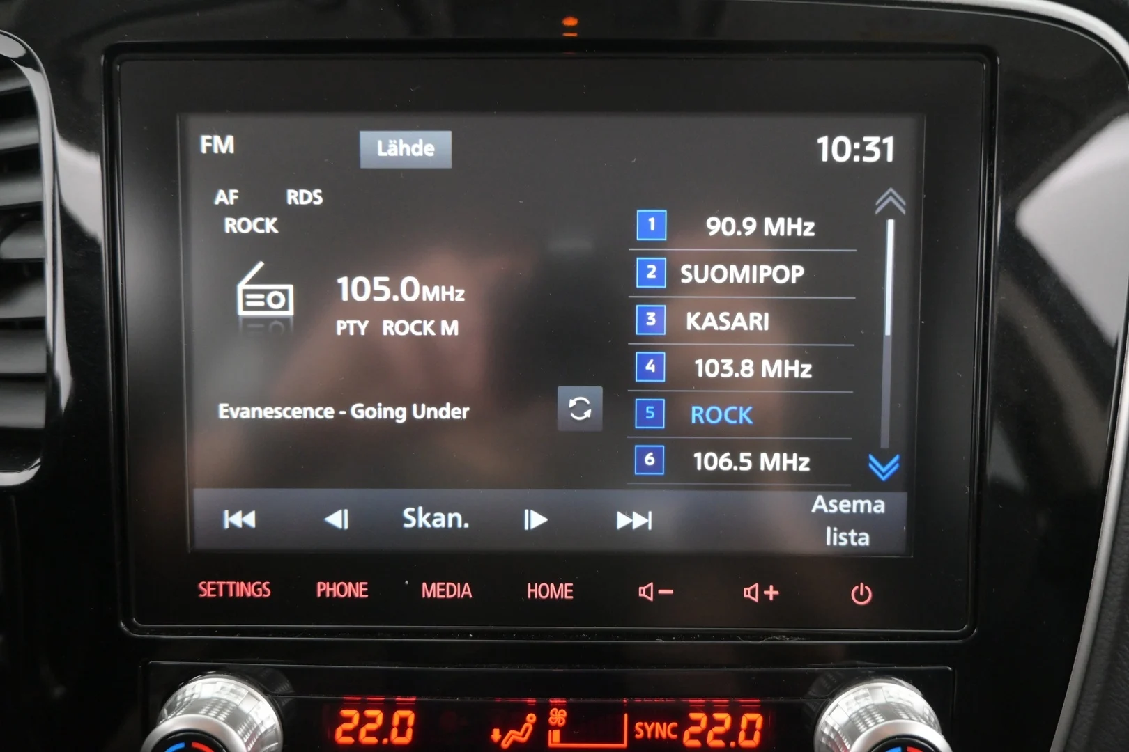 Car Image - rX3z3hcYitOiQQ46EixyI