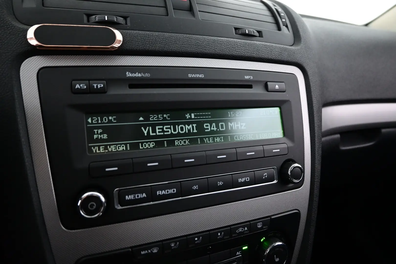 Car Image - 2HIiP0PICYJpc8GDyykLOT