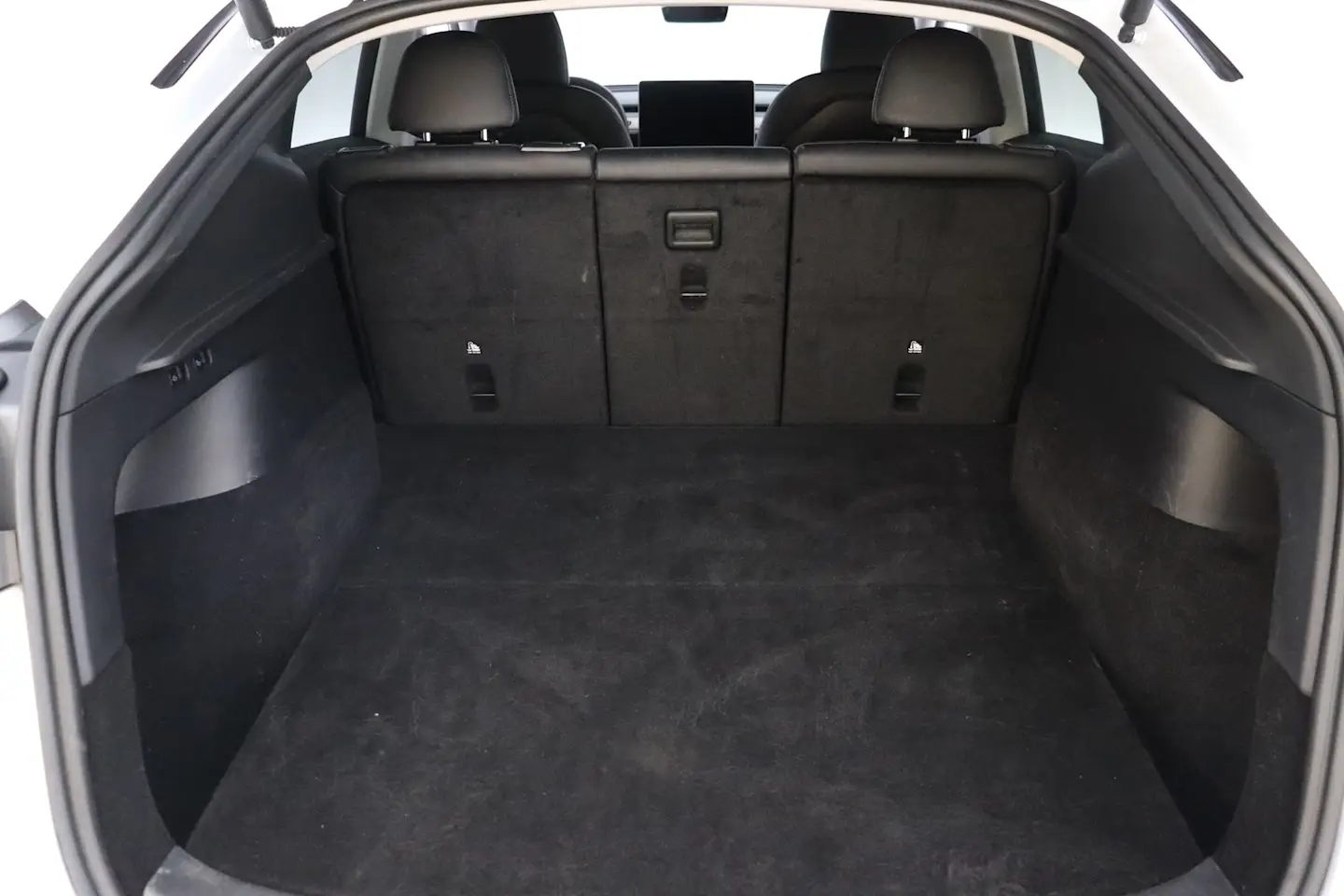 Car Image - 4TwcohFwlctIaKJdZfqNy4