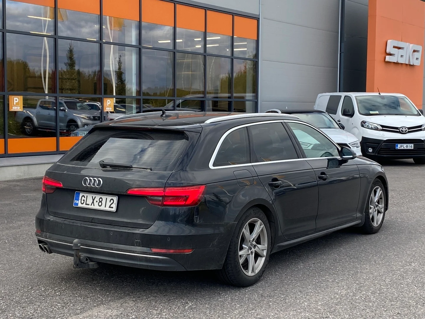 Car Image - 2c6xDsRCmhujsJdwzuokN3