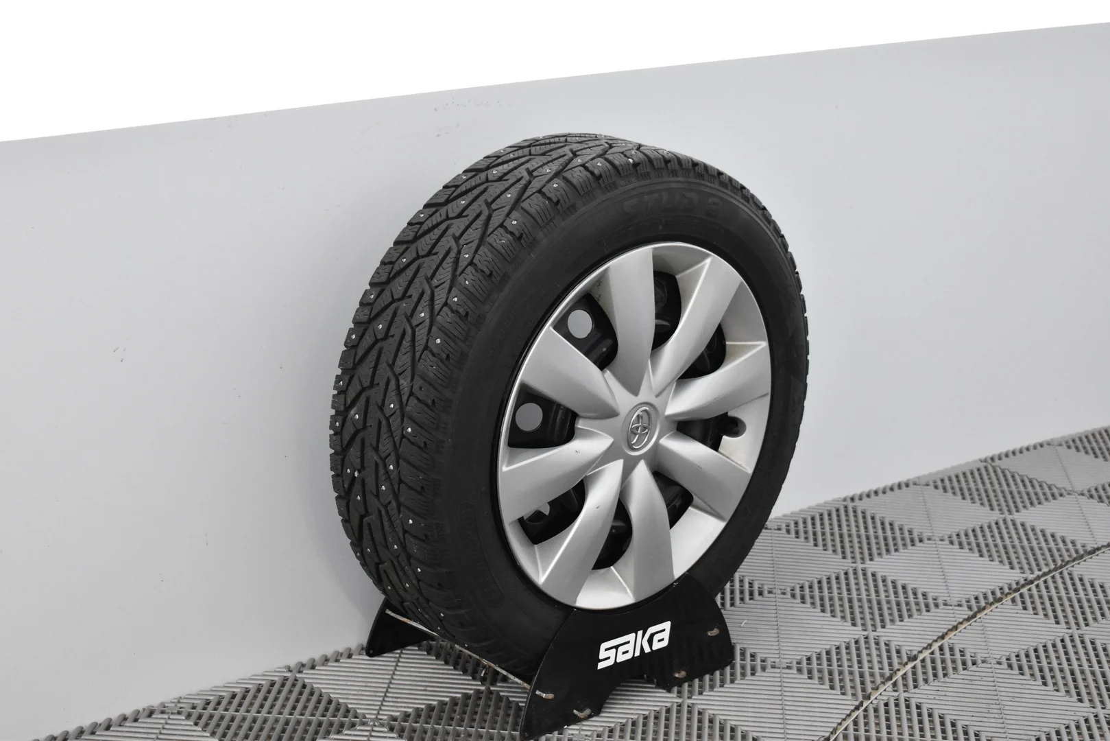 Car Image - 5UhVQN1yDtLVq7vZB3iuIi