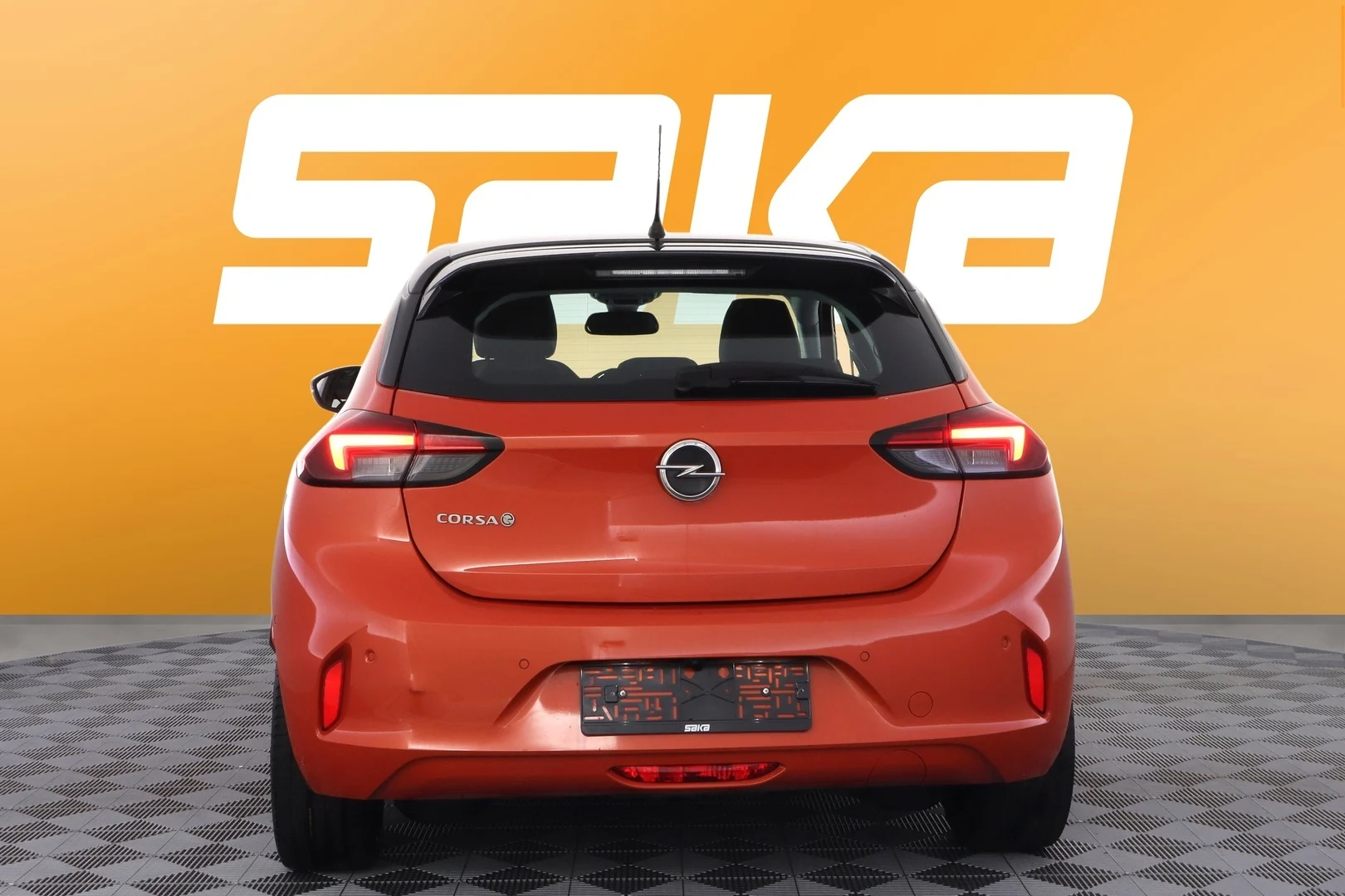 Car Image - 1B50BMf2wHnJpm1XHbnjKv