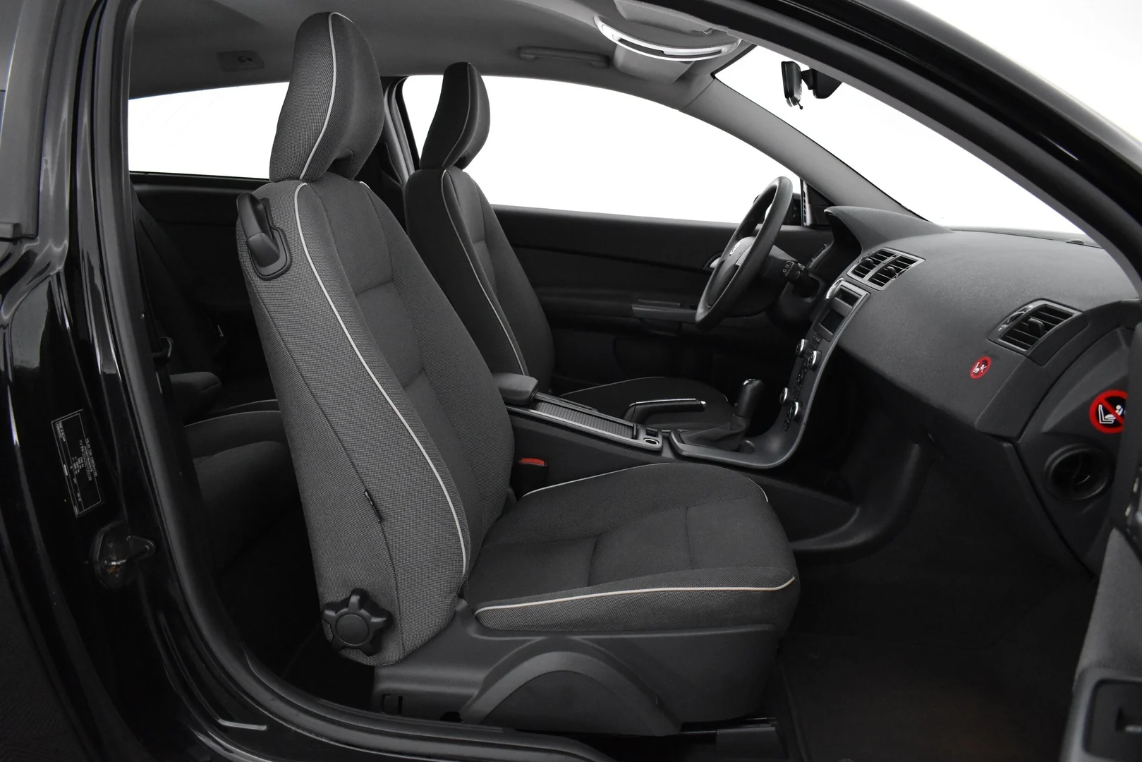 Car Image - 79ZMYmhG95RdWJI2LNxfYX