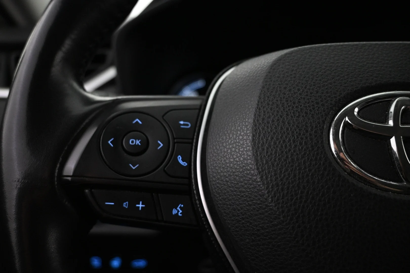 Car Image - 3mCA0UyXWgQyzhqMcHo1G0