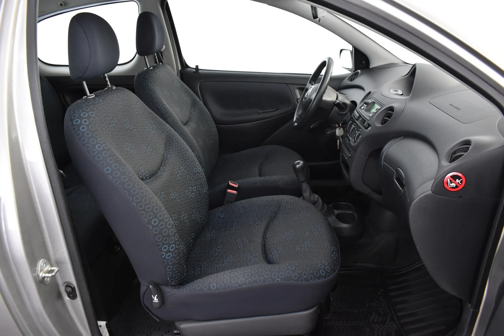 Car Image - 10iirDAs5JB9B8ZWdTZV7s