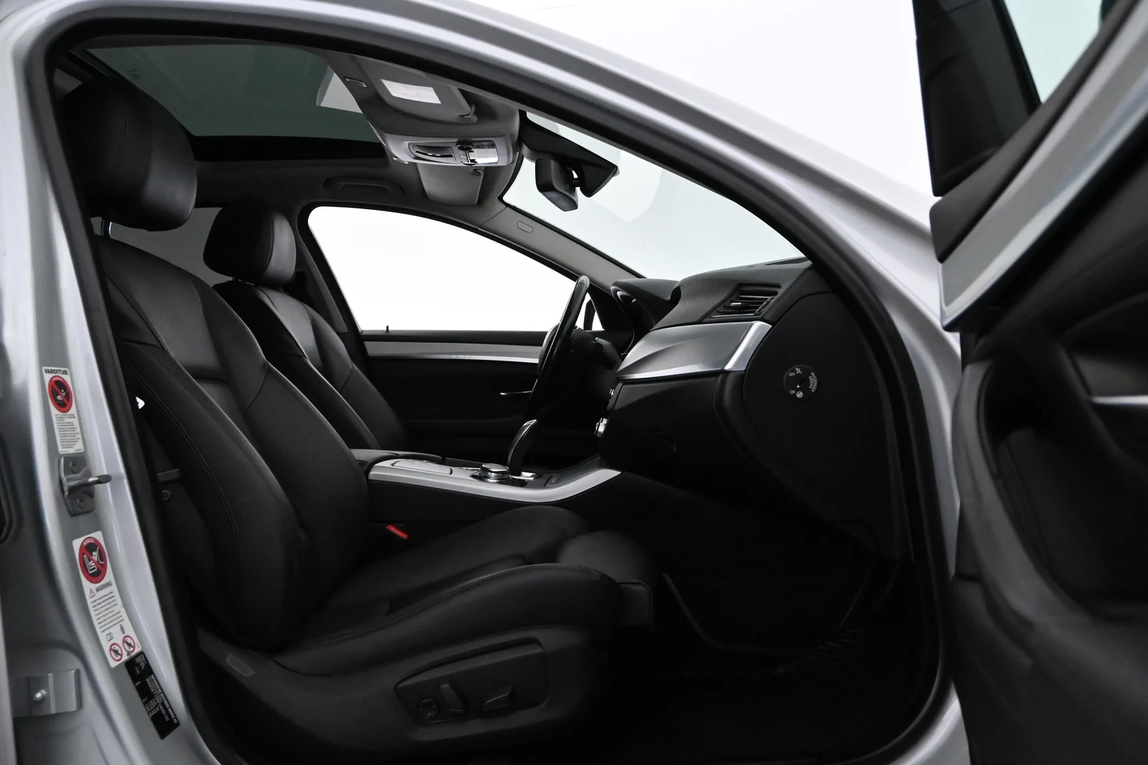 Car Image - 5WIBnfsVy1T310zEmzGPzX