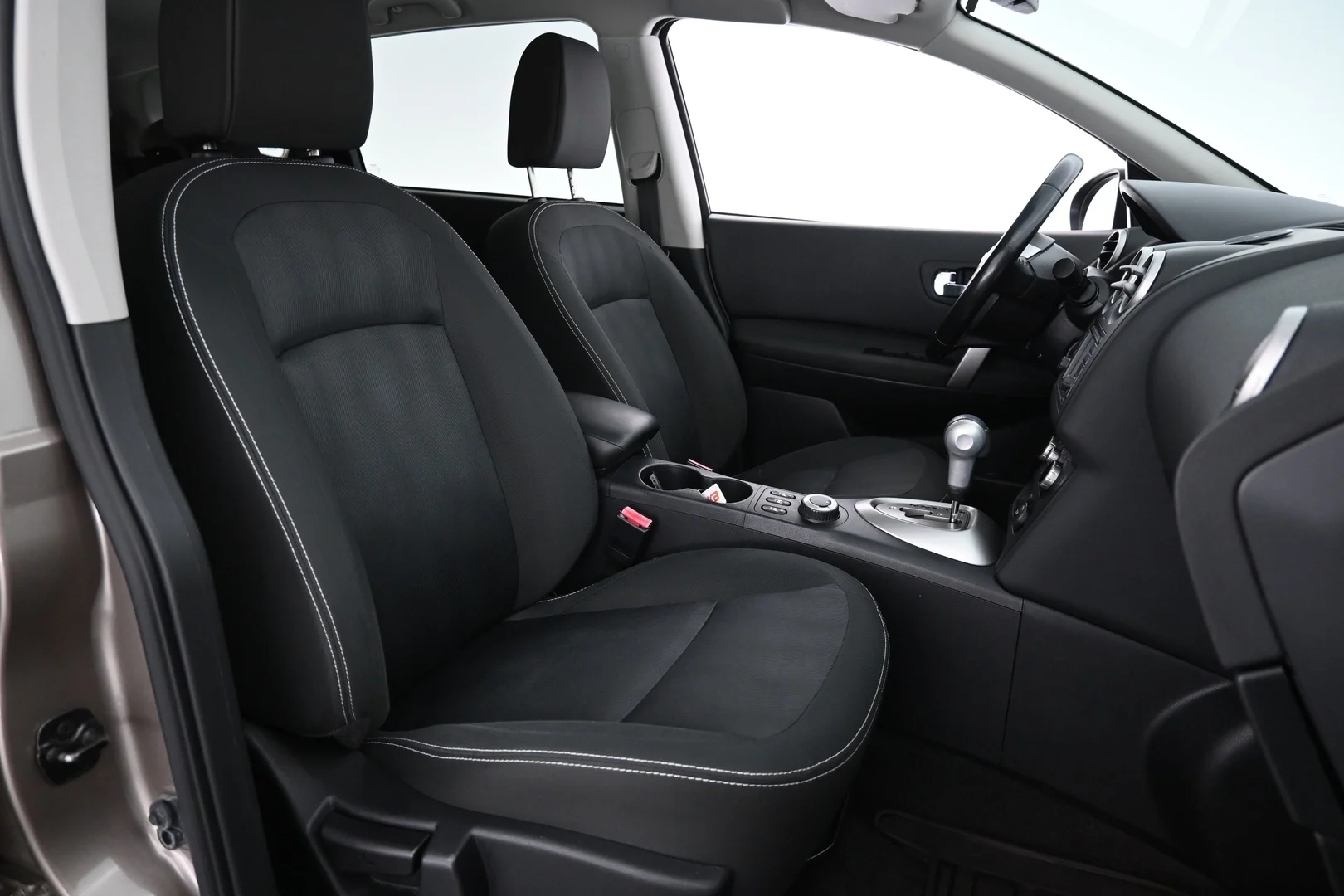 Car Image - 2Gy6rrO5FvbypRcYPHAspe