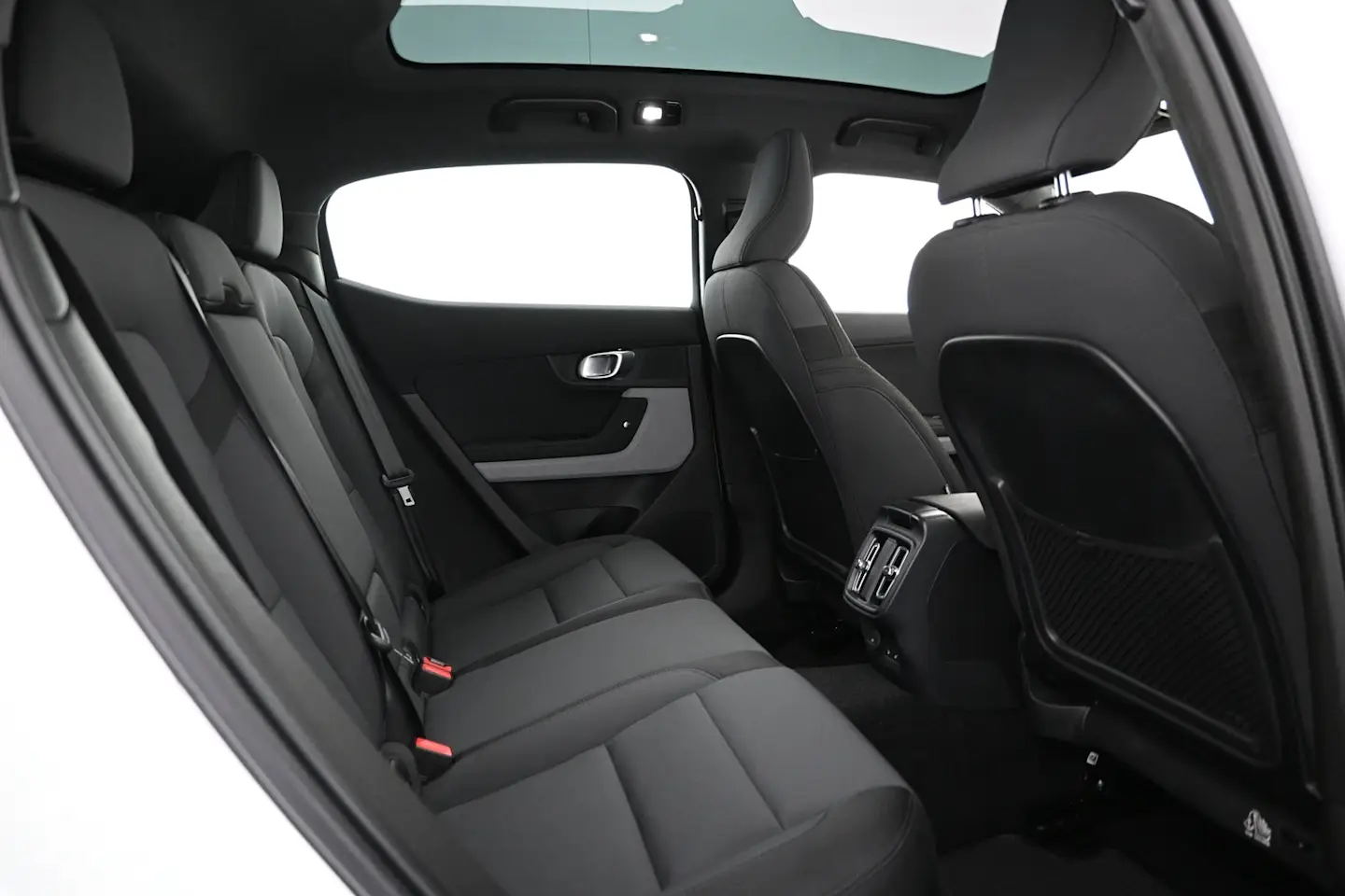 Car Image - 4ZRR1c1k2l4iPJQuWIYekt