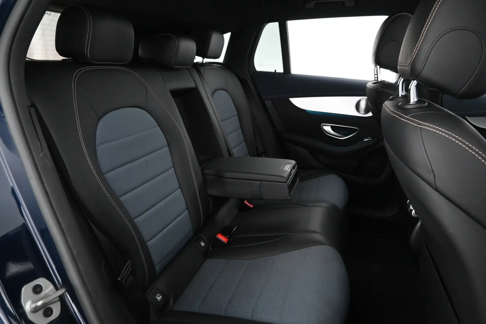 Car Image - KO0JW8P1RBLg3dCJ2Crce