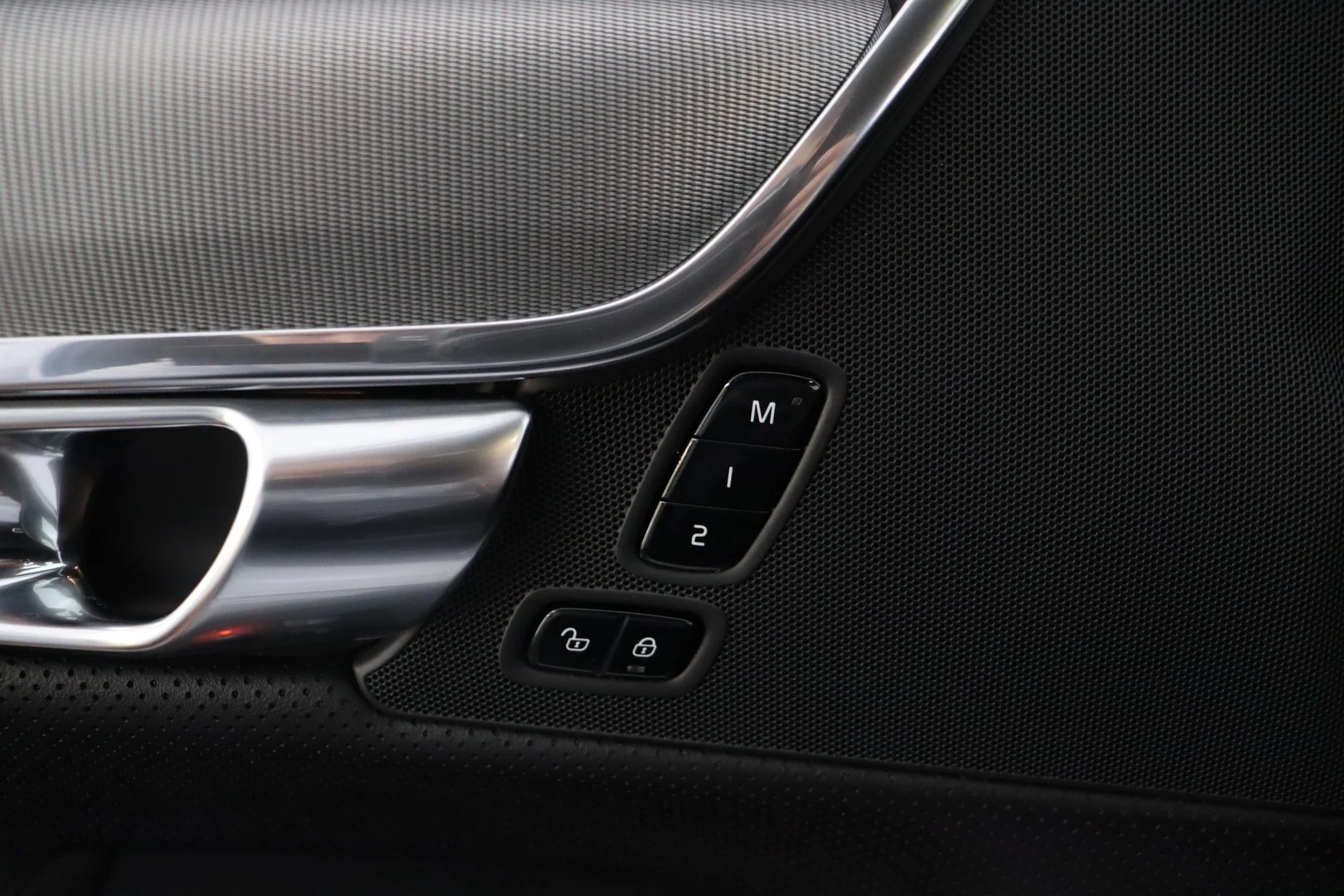 Car Image - L5DftsEN3ssgYaSINGHPI