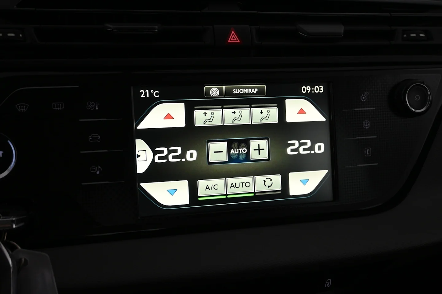 Car Image - 3AadOA5iGREurZoXprio68