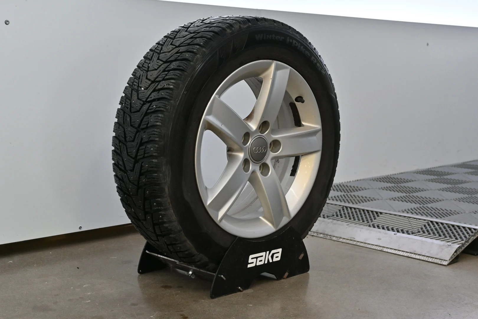 Car Image - FsRLn5xPSt5e3VQGLzYDc