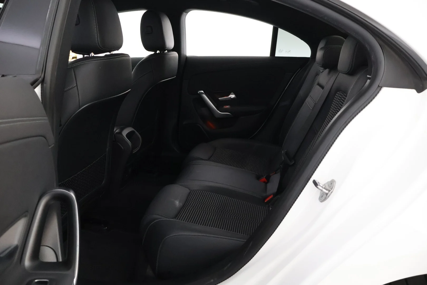 Car Image - 6fcYiYzmvw7ghJDrl0P8la