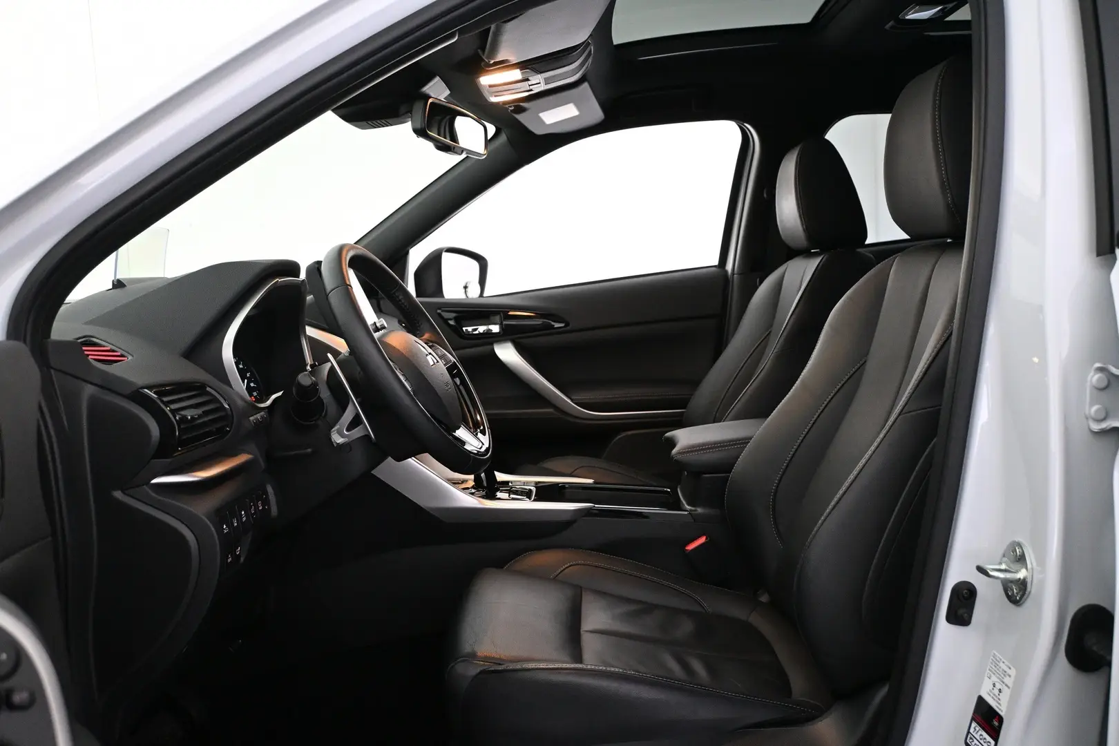 Car Image - 60vO5Q38GkaVIcVXb3hBFM