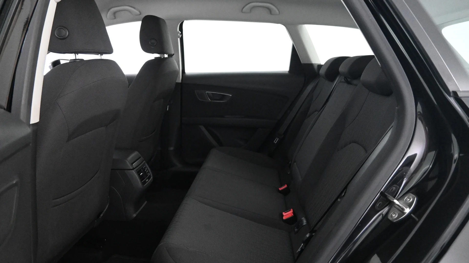 Car Image - 1kcvbpHymWlspUzw17biqL