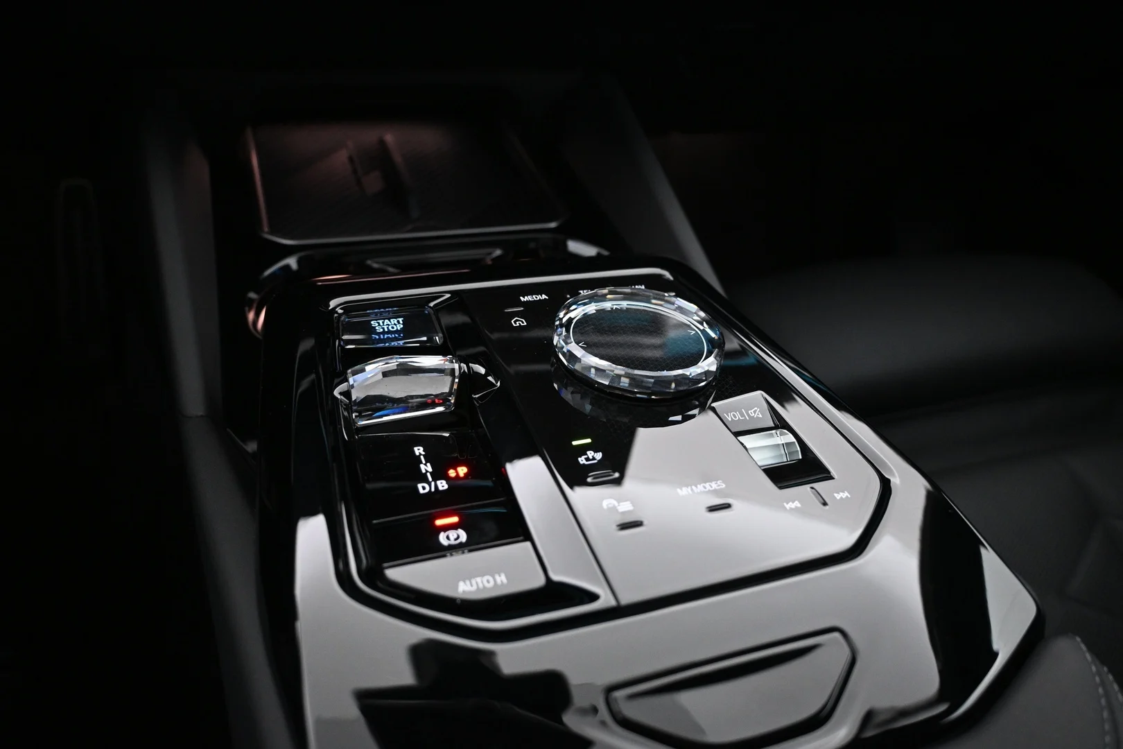 Car Image - 7EE1a73KTllCDlf3cYFNGQ