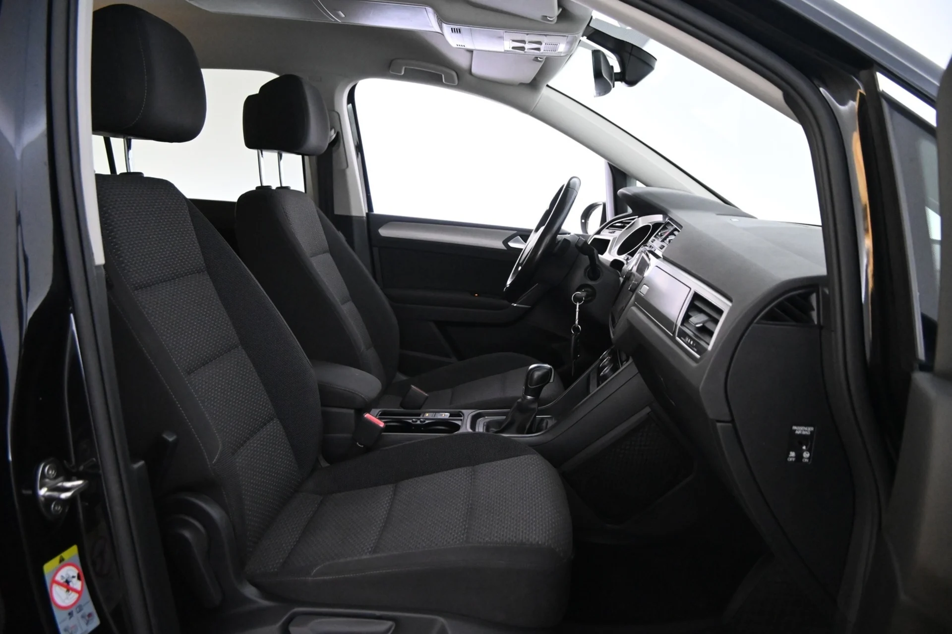 Car Image - 719DEAYxHqkG6FYGygKfeu