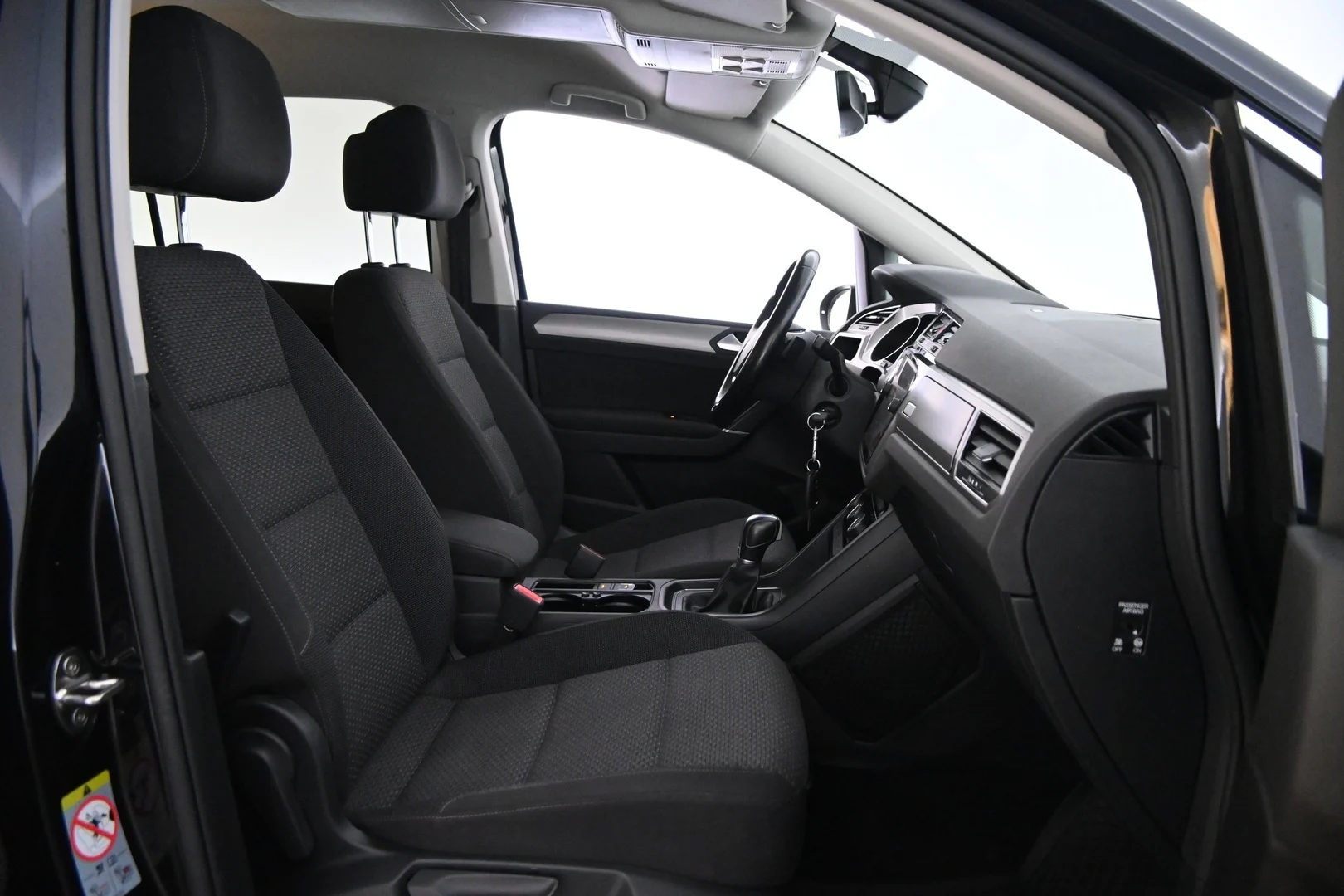 Car Image - 719DEAYxHqkG6FYGygKfeu