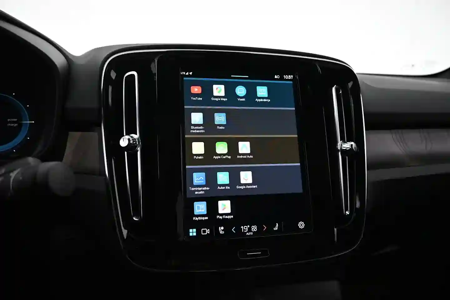 Car Image - 6UKbuzITK4E8LCB9dkqlAw
