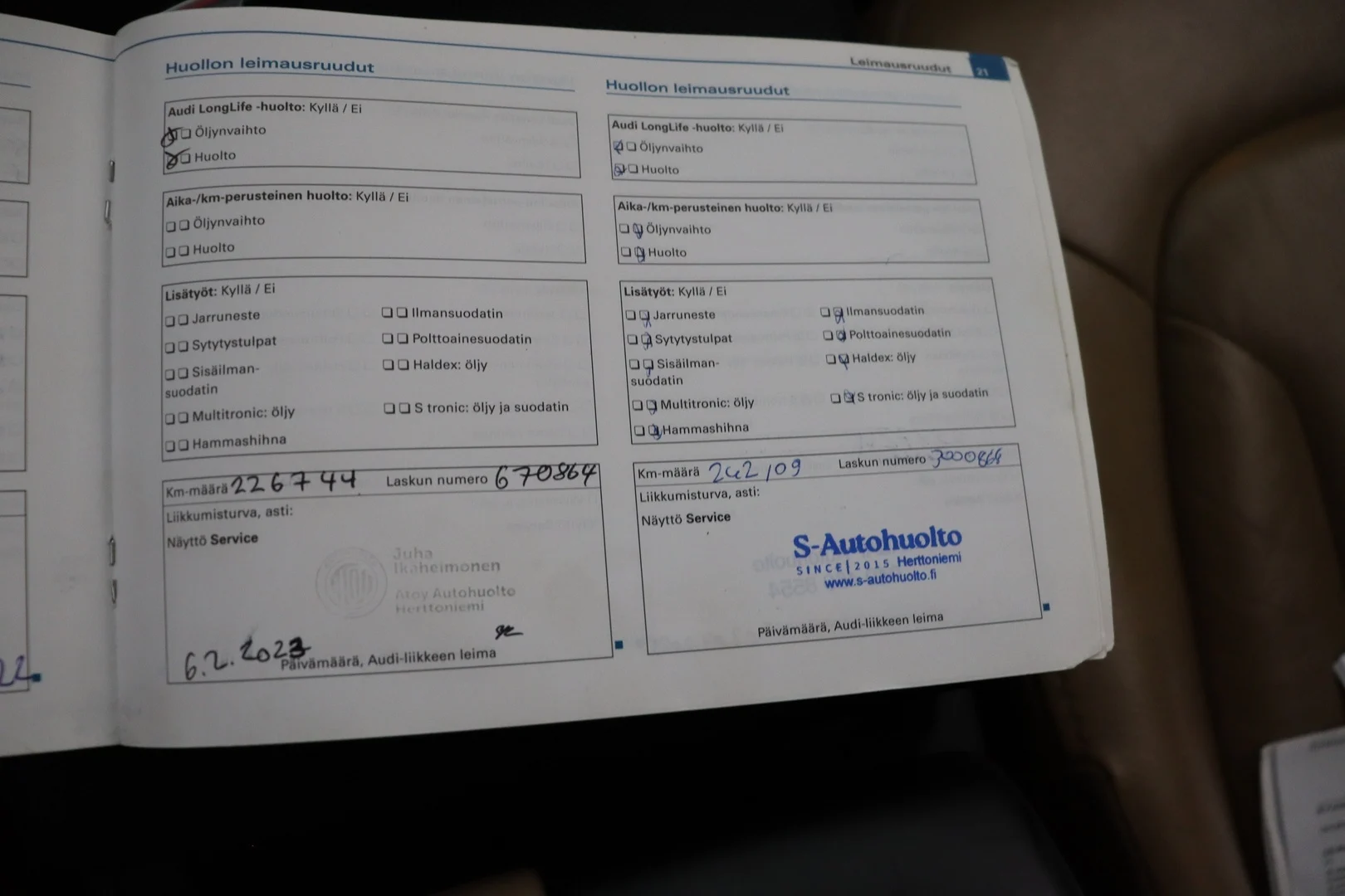 Car Image - 3wr4TsROoSchxIp7nEFPMO