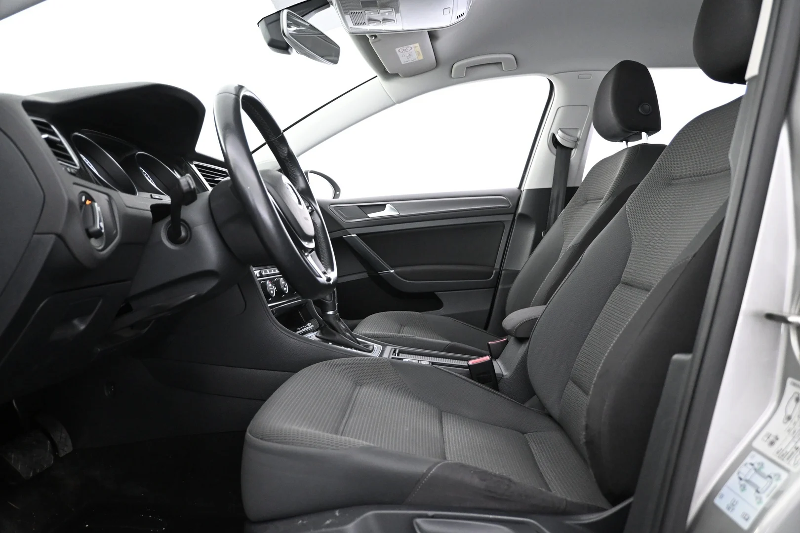 Car Image - 6475Sk2dQmAod49rx6ZArl